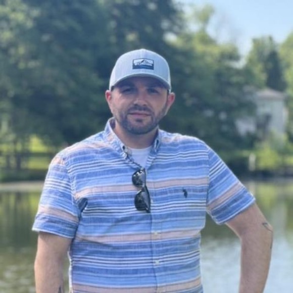 Meet your Posher, Andy - Picture 1 of 1